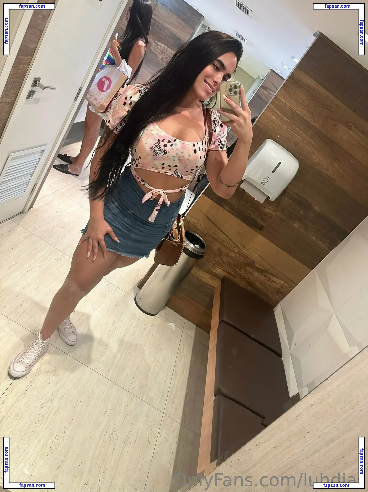 luhdias nude photo #0078 from OnlyFans