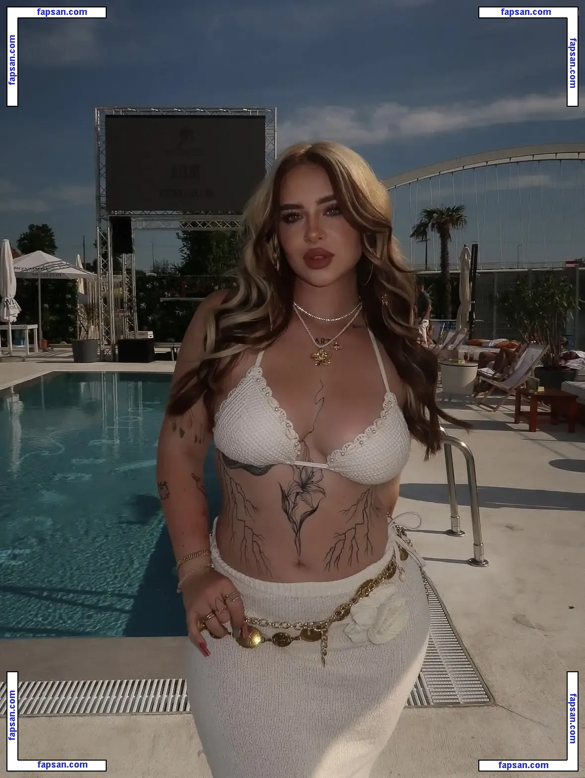 Luisa Früh голая фото #0023 с Онлифанс