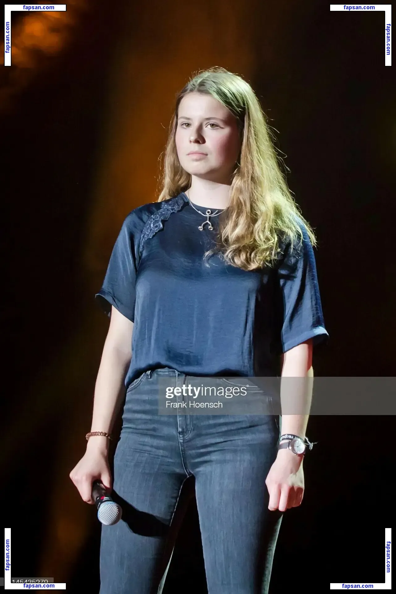 Luisa Neubauer nude photo #0006 from OnlyFans