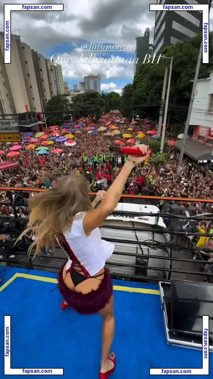 Luísa Sonza nude photo #0330 from OnlyFans