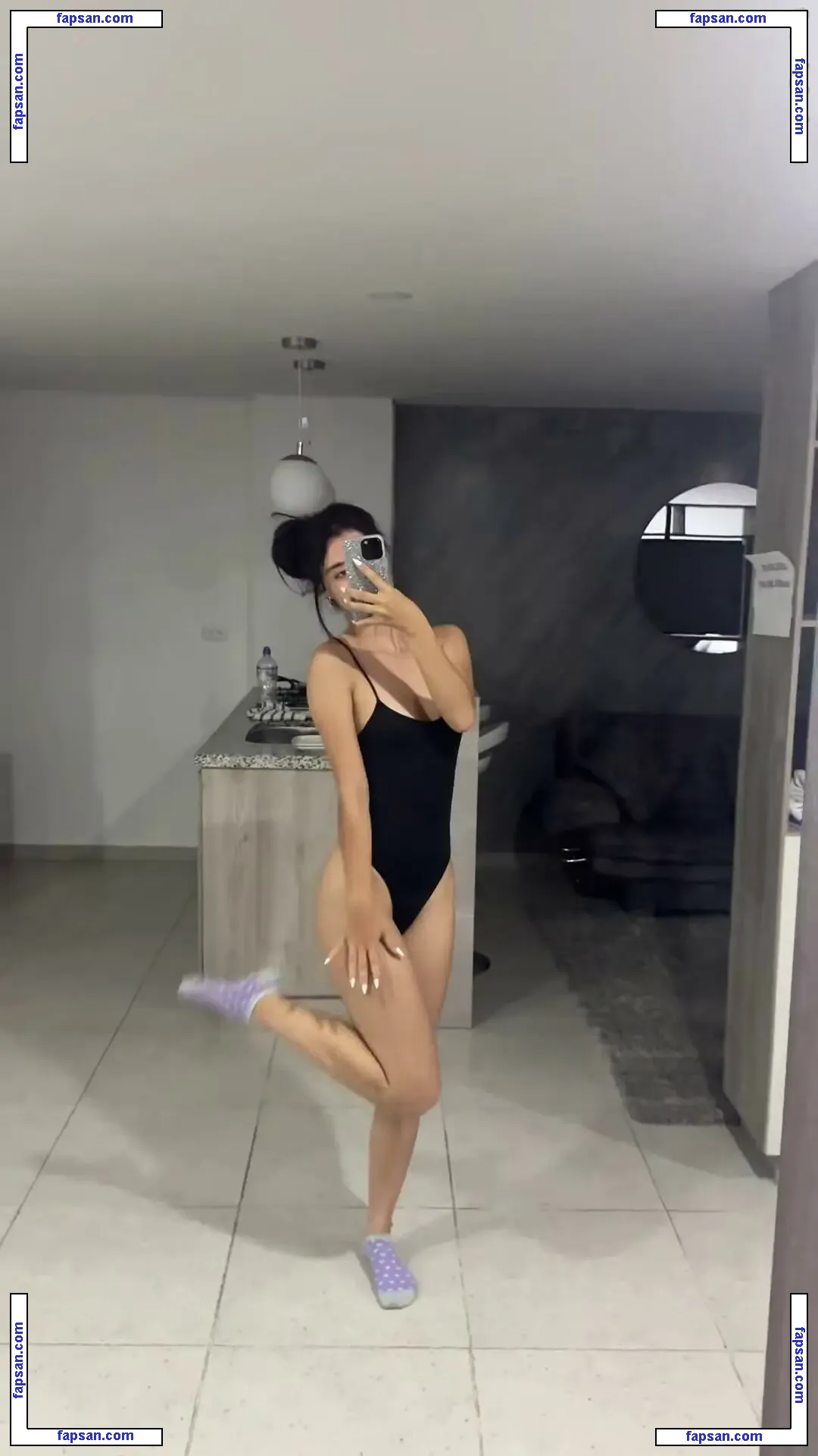 Luisa Valencia nude photo #0033 from OnlyFans