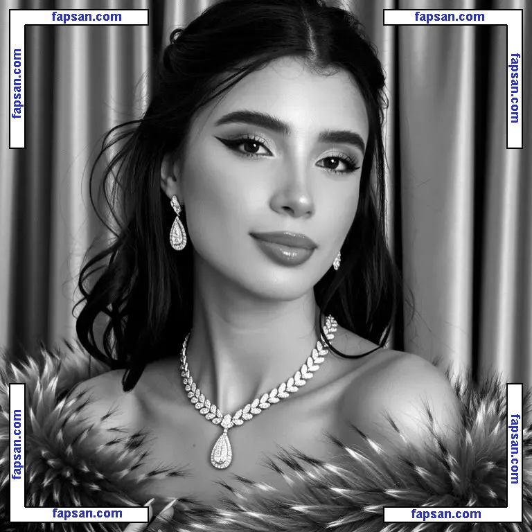 Luisa Valencia голая фото #0064 с Онлифанс