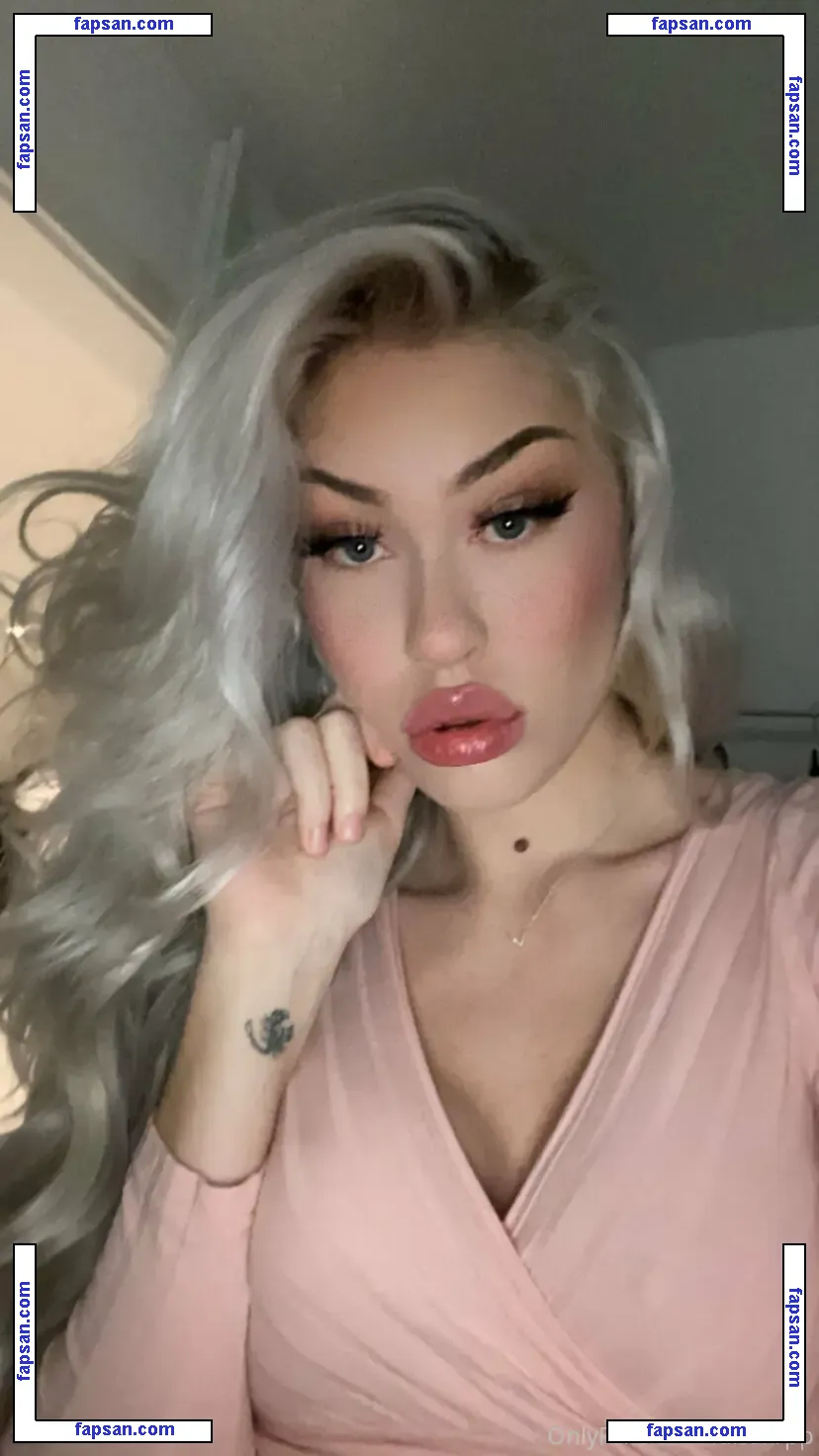 luisakrpp nude photo #0013 from OnlyFans