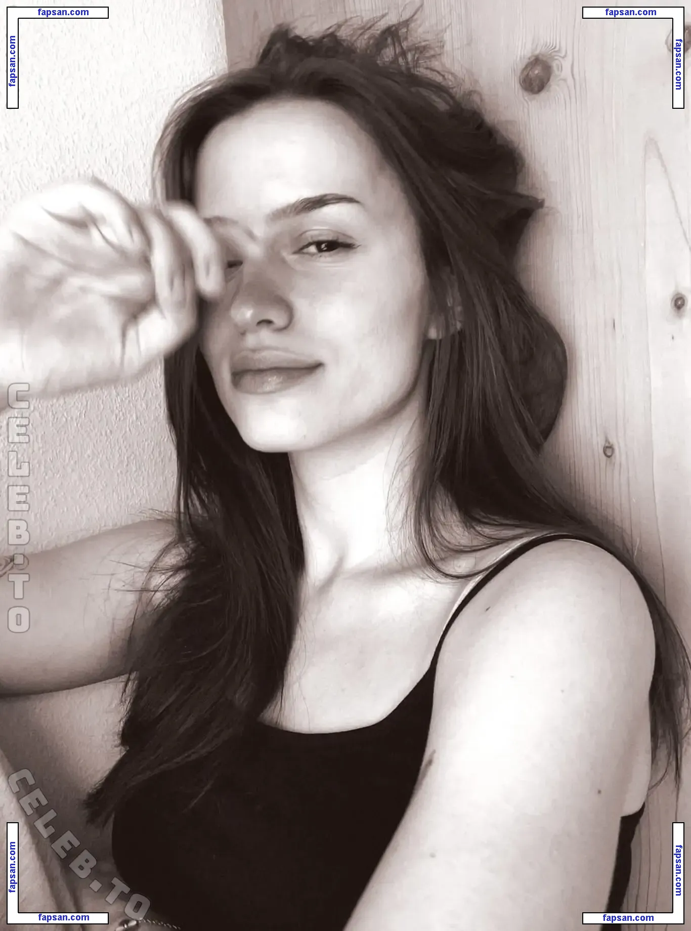 LuisaMariiaa nude photo #0001 from OnlyFans