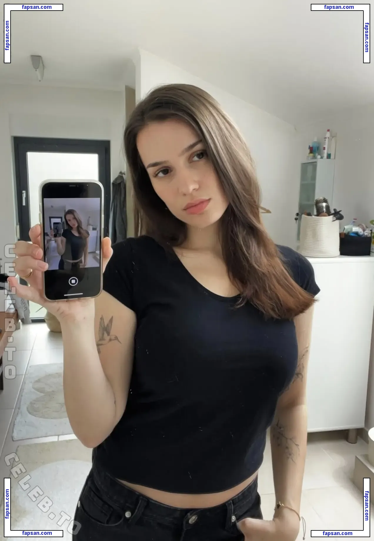 LuisaMariiaa nude photo #0009 from OnlyFans