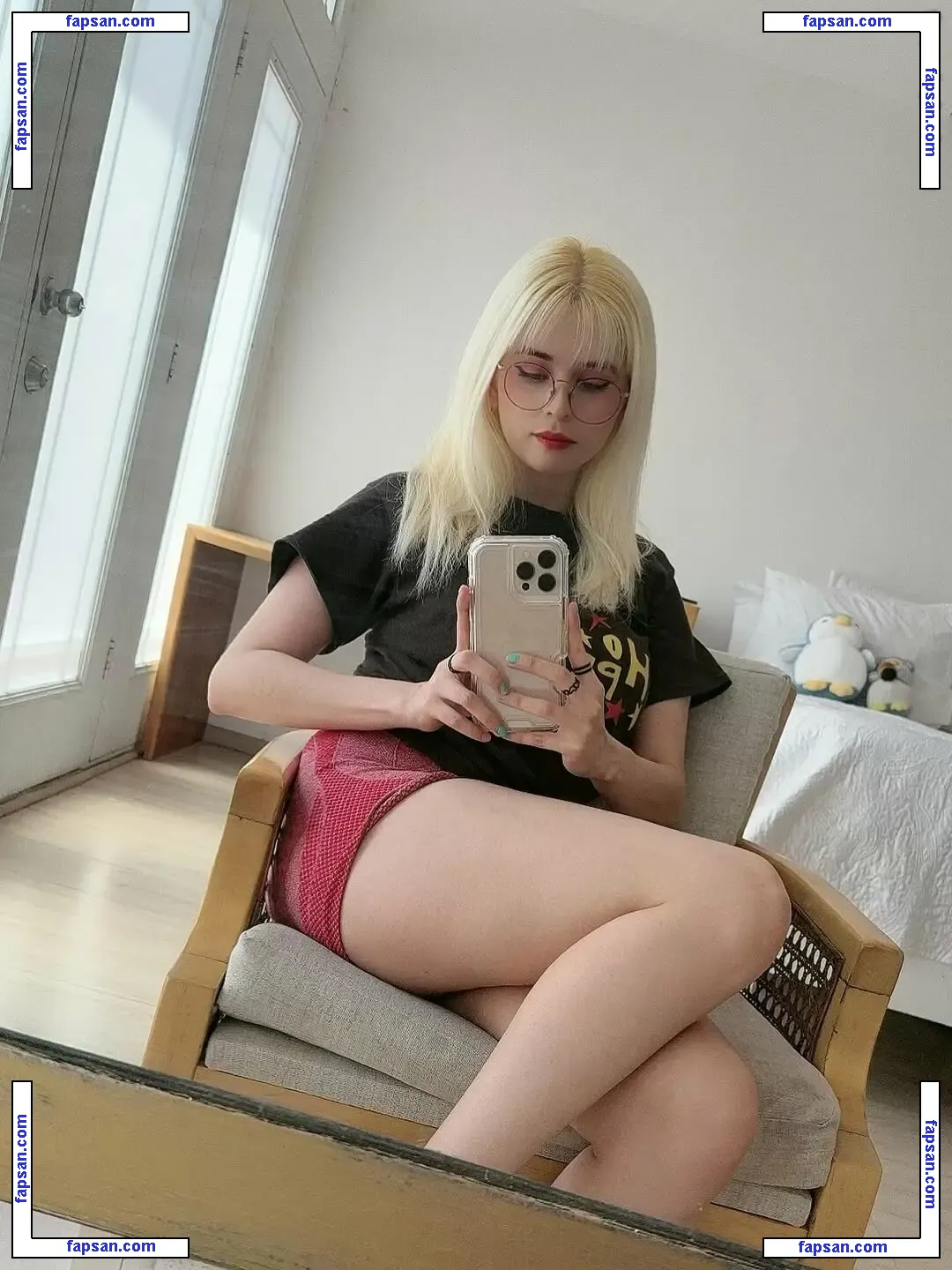 luly1980s nude photo #0036 from OnlyFans