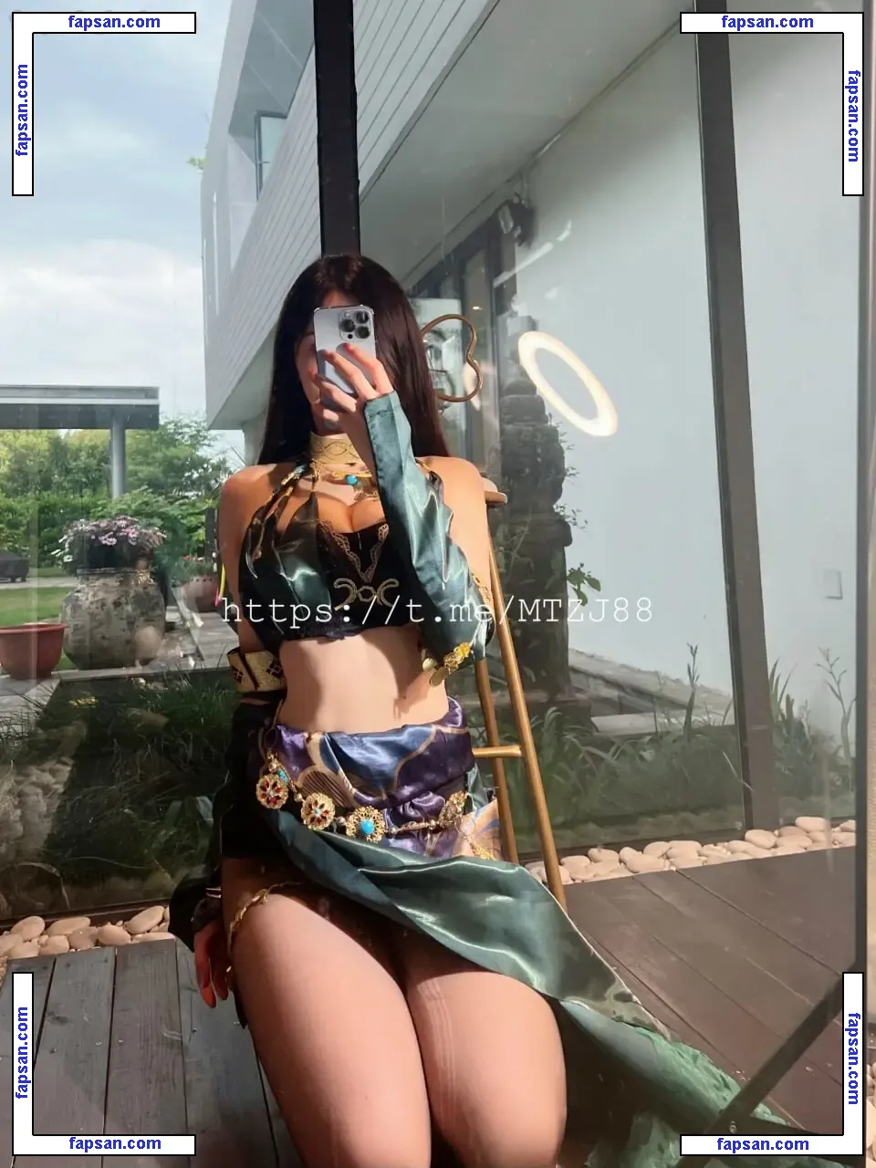 lumanyu2233 nude photo #0056 from OnlyFans