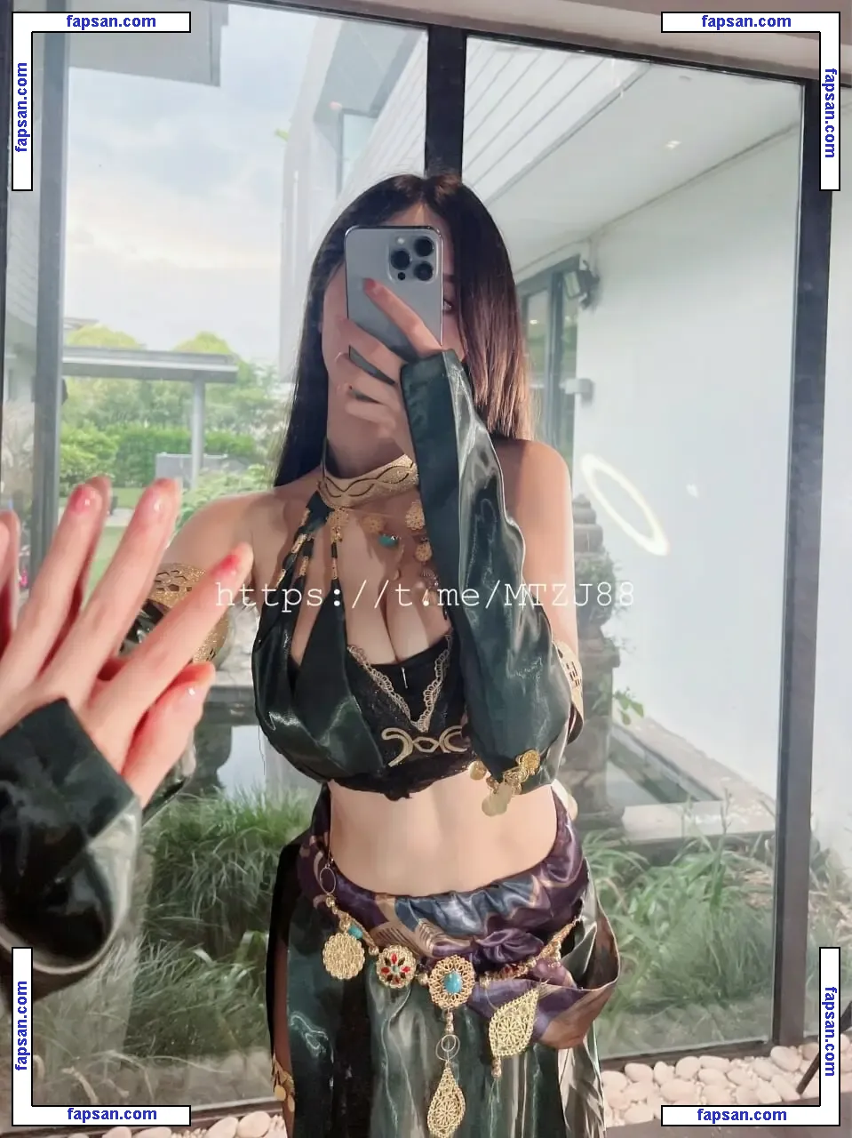 lumanyu2233 nude photo #0057 from OnlyFans