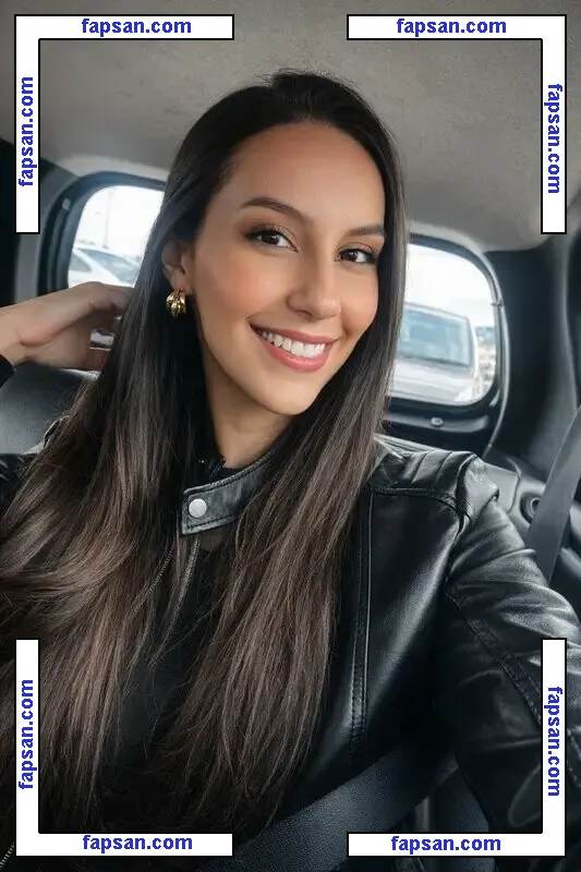 lumatamires nude photo #0002 from OnlyFans