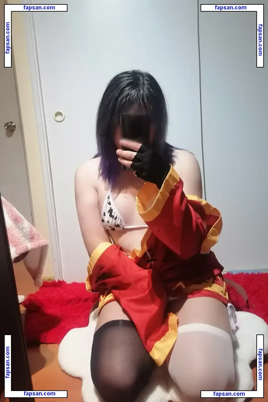 Lumya nude photo #0004 from OnlyFans