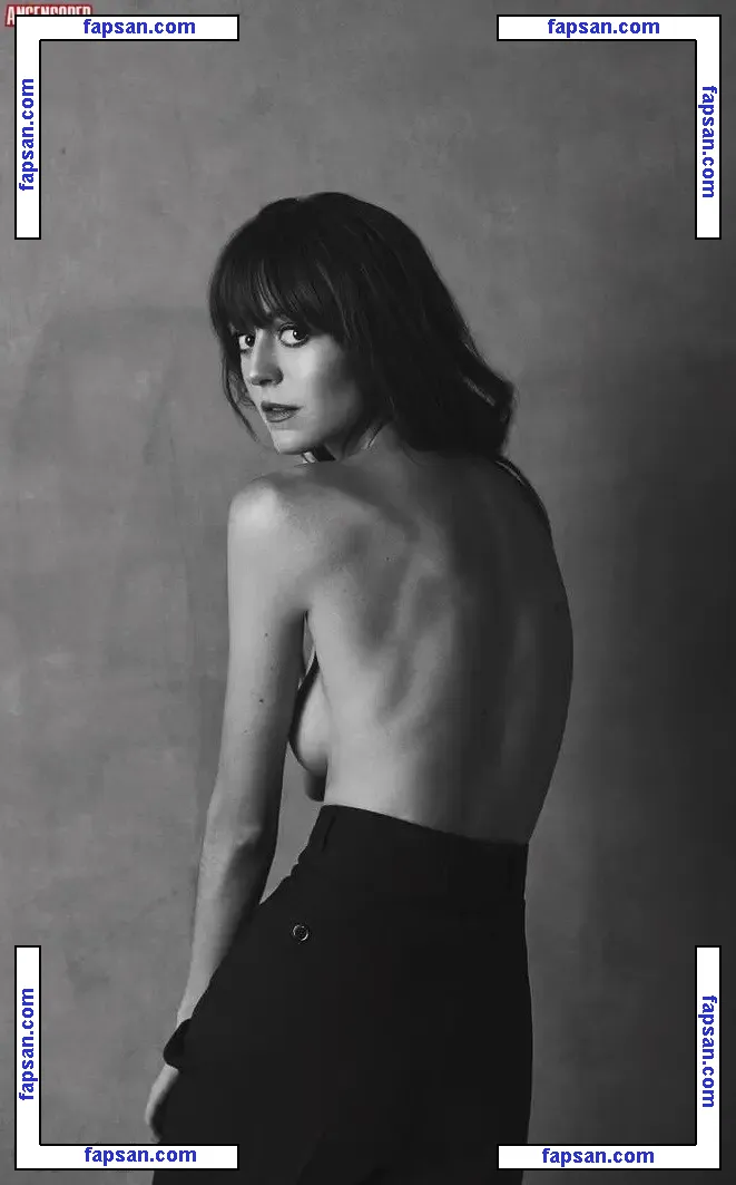 Luna Baxter nude photo #0011 from OnlyFans