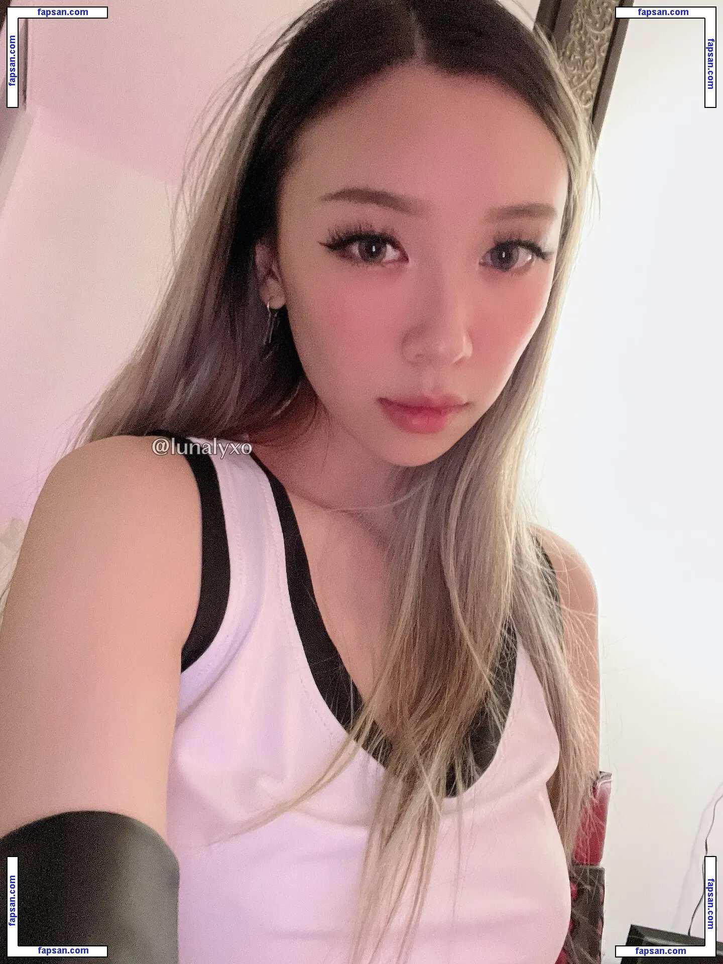 Luna Ly nude photo #0119 from OnlyFans
