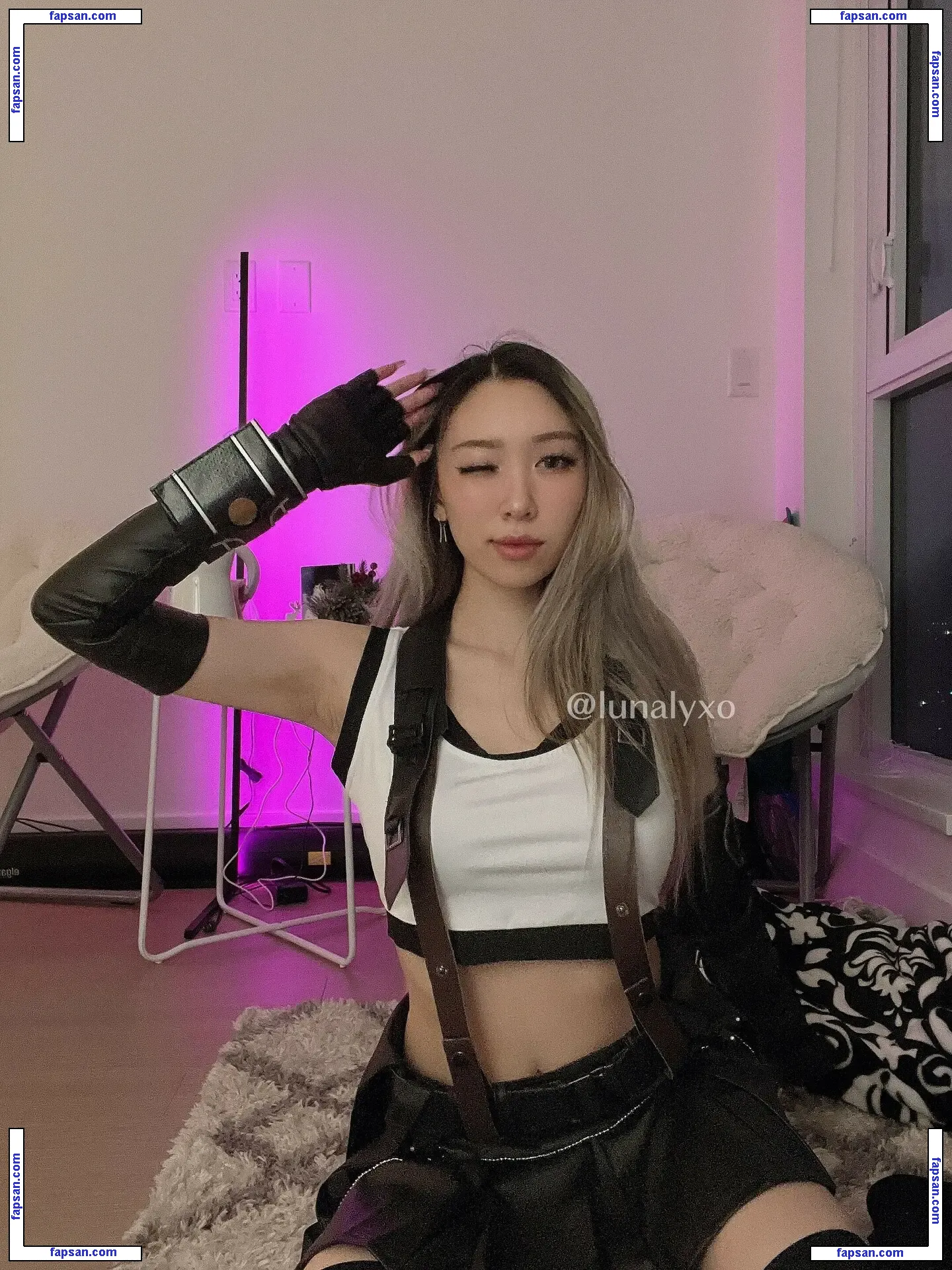 Luna Ly nude photo #0122 from OnlyFans
