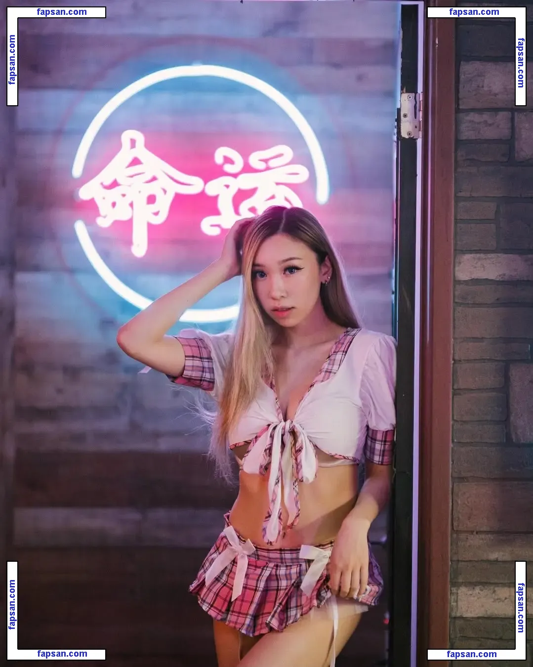 Luna Ly nude photo #0138 from OnlyFans