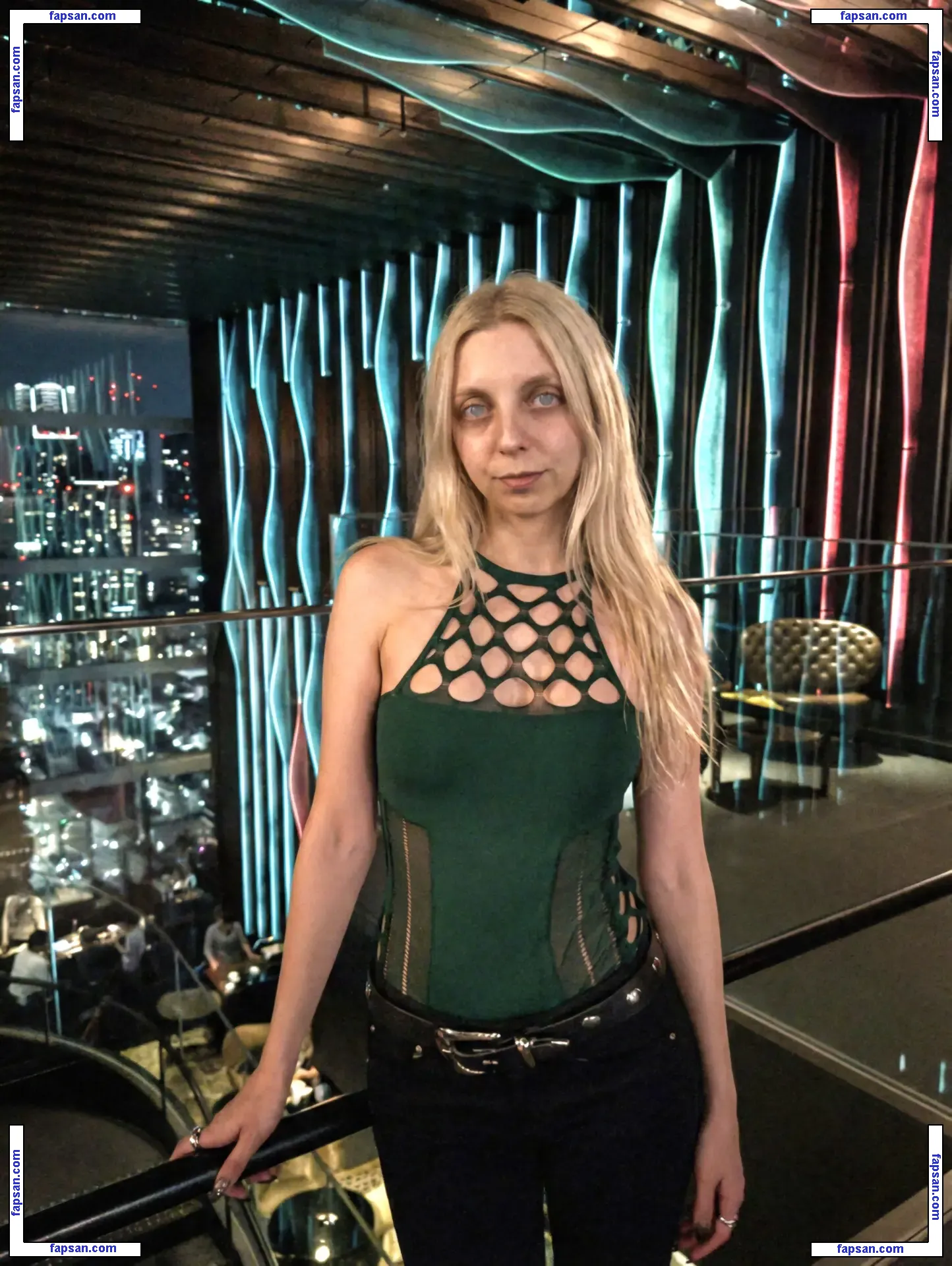 Lunacantsee голая фото #0002 с Онлифанс