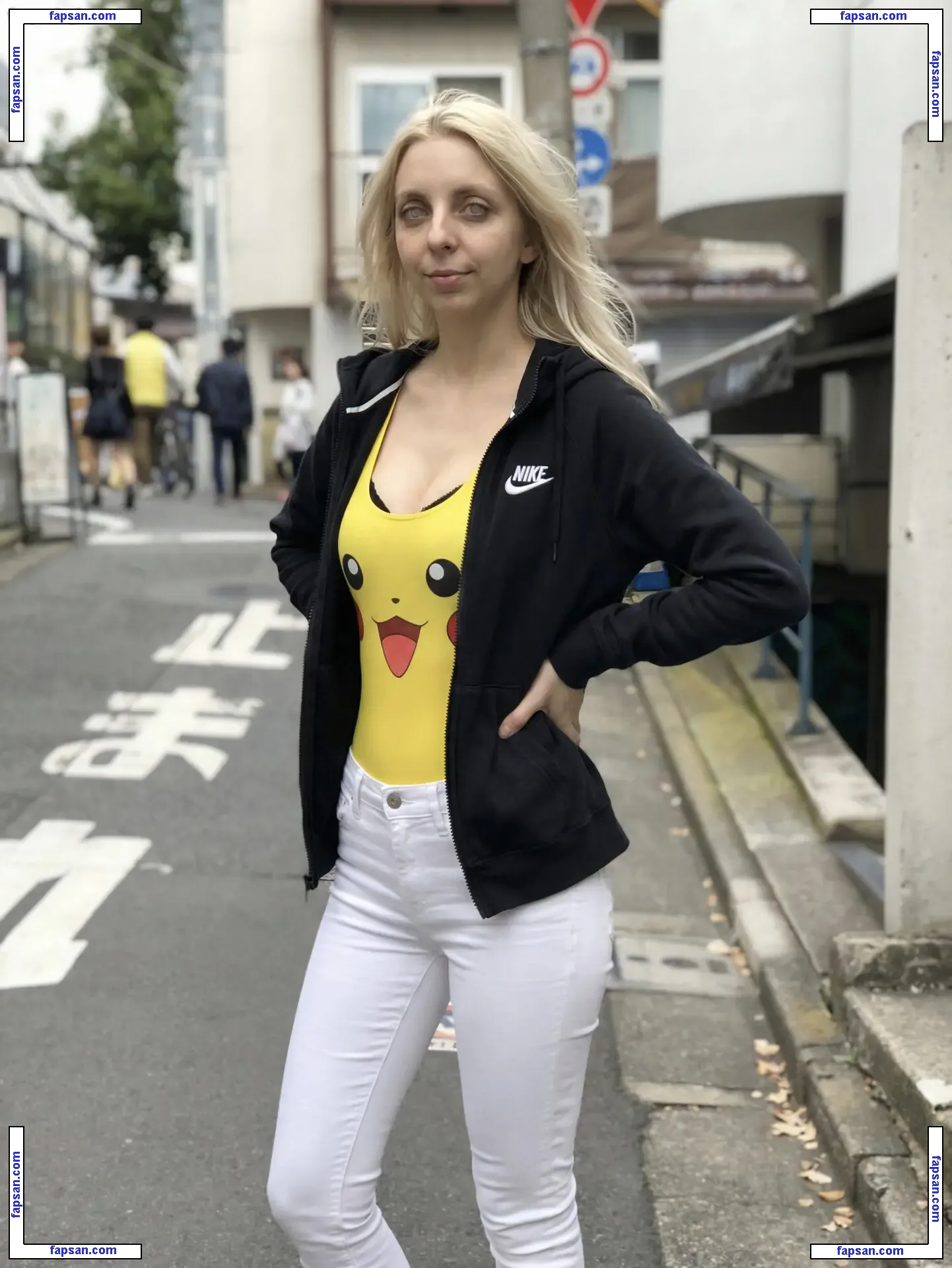 Lunacantsee голая фото #0003 с Онлифанс