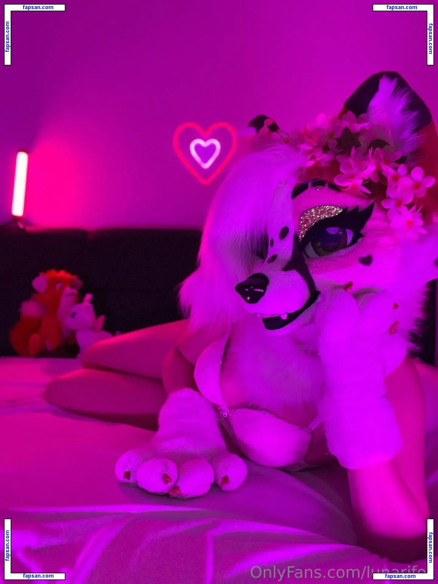 lunarifox nude photo #0023 from OnlyFans