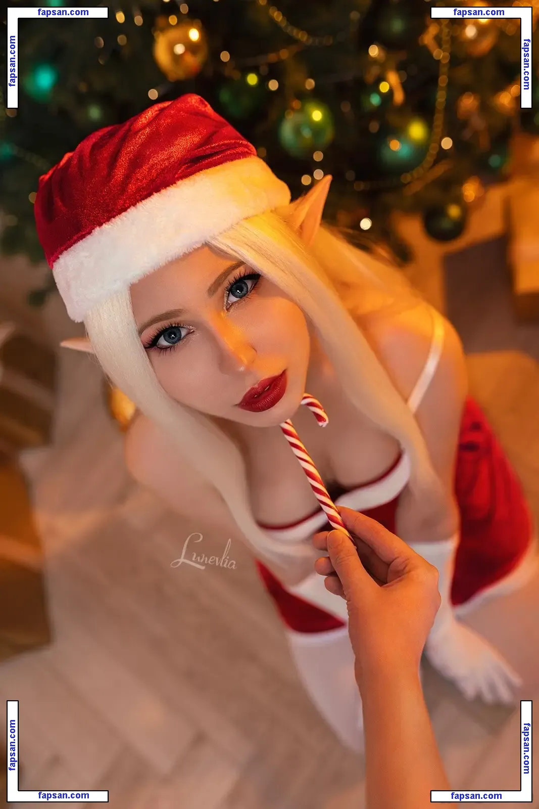 Lunevlia голая фото #0004 с Онлифанс