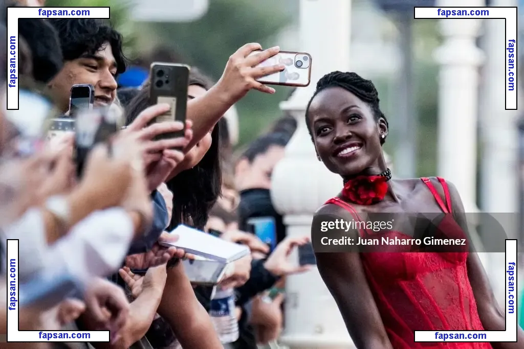 Lupita Nyong'o голая фото #0010 с Онлифанс