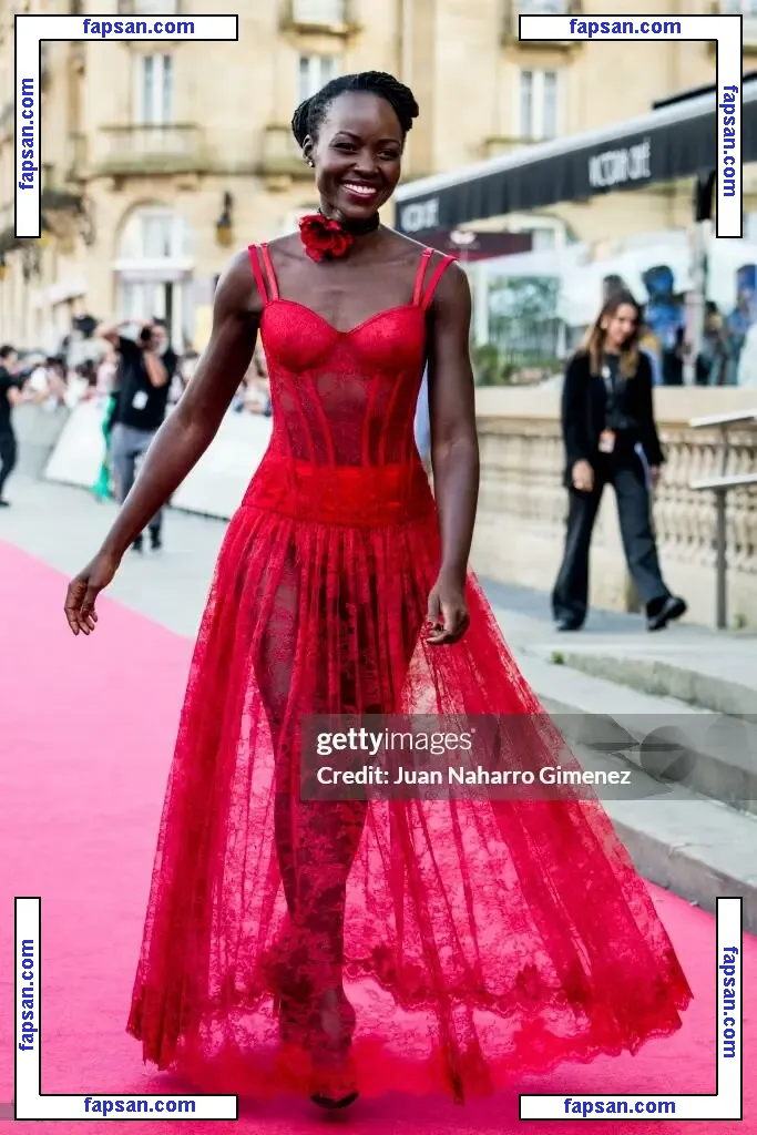 Lupita Nyong'o голая фото #0012 с Онлифанс