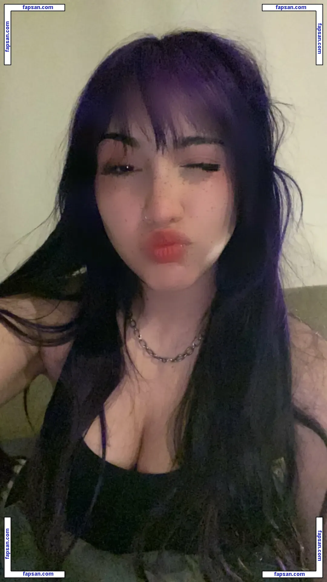 Lurruus голая фото #0004 с Онлифанс