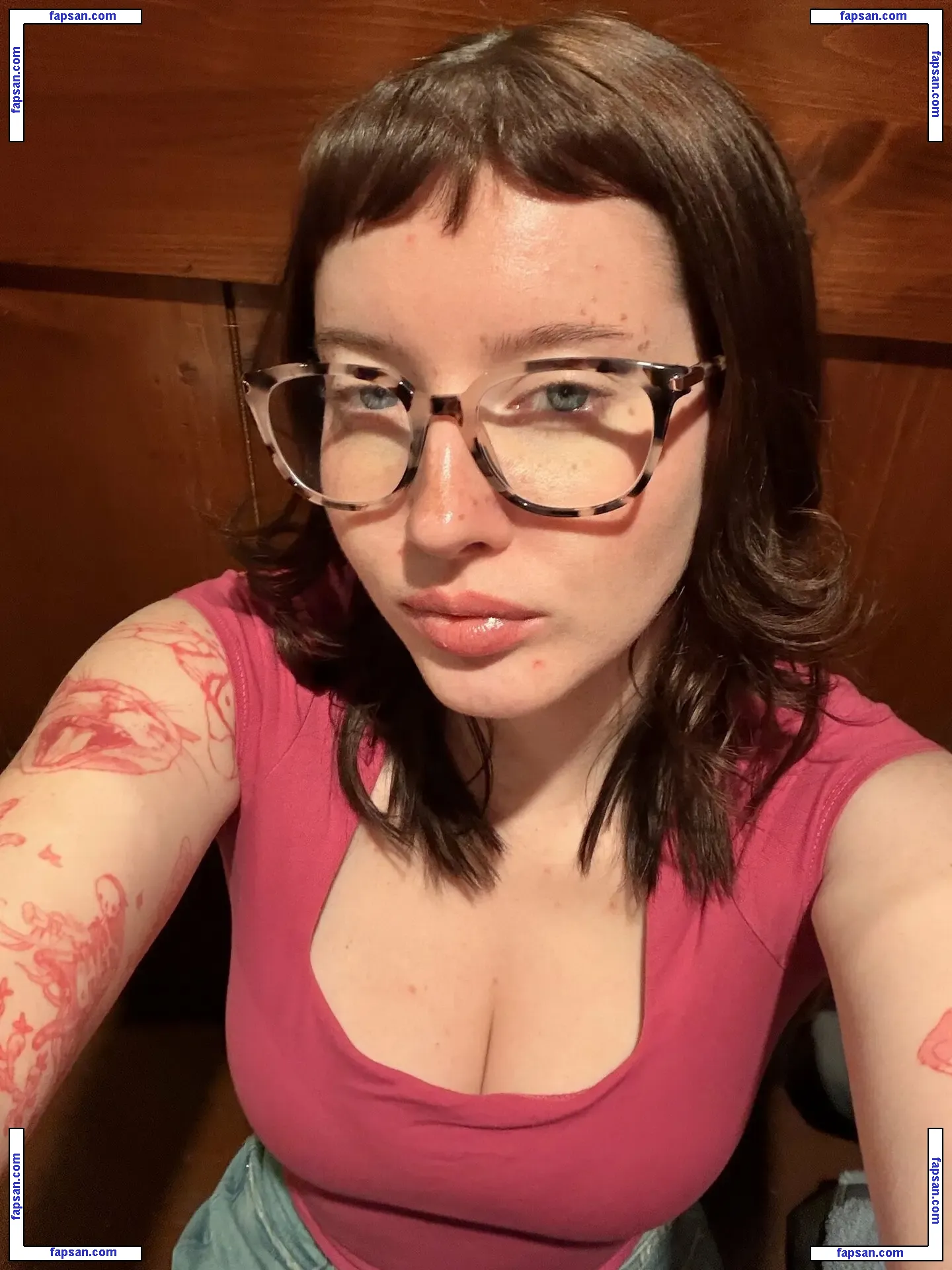 Luvliii голая фото #0131 с Онлифанс