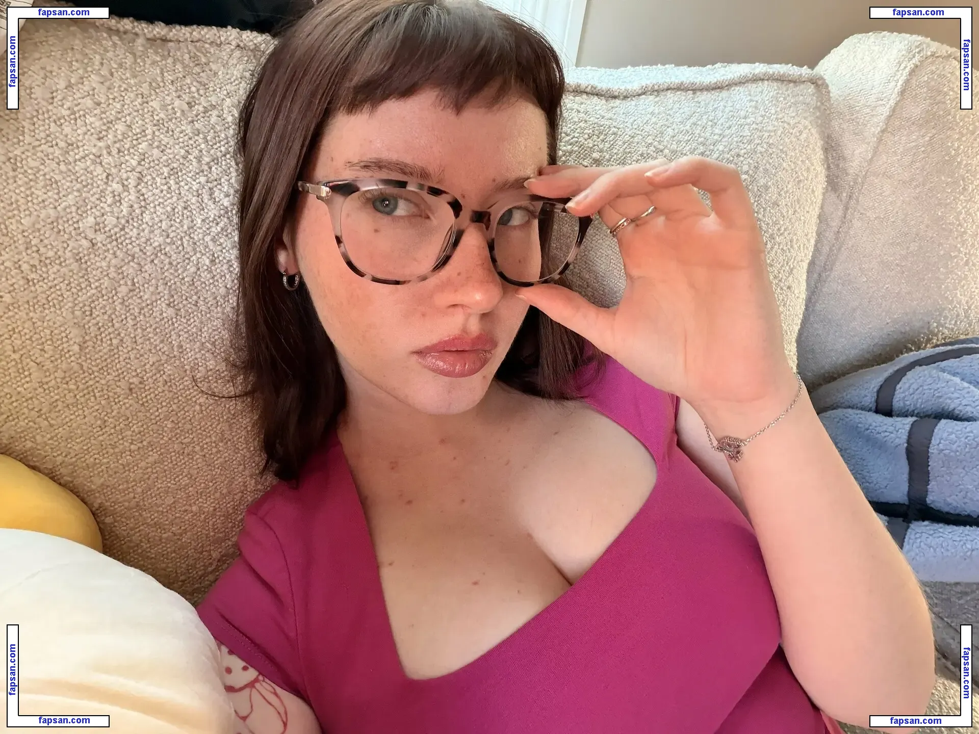 Luvliii голая фото #0138 с Онлифанс