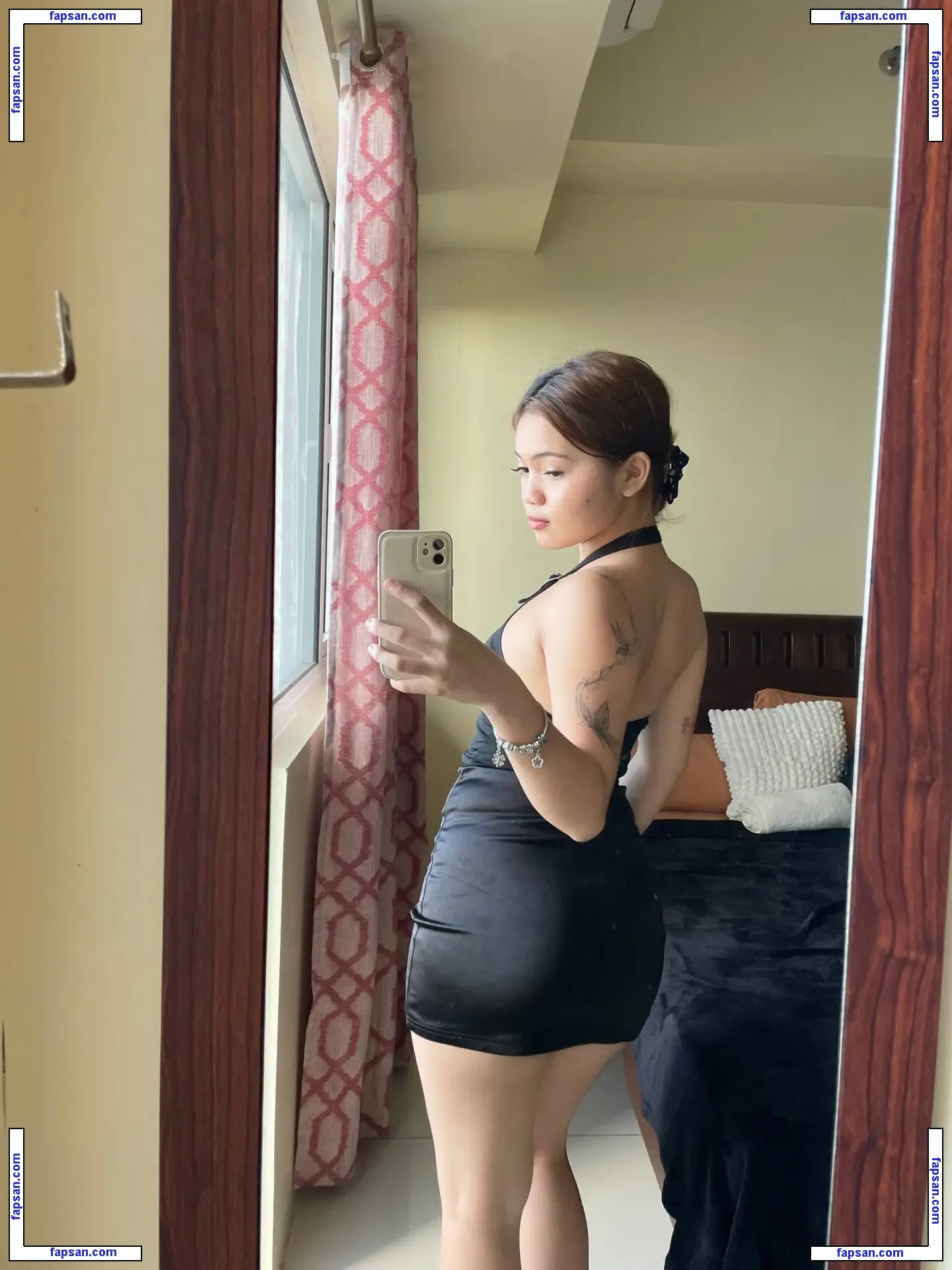 Luvx_eysie nude photo #0005 from OnlyFans