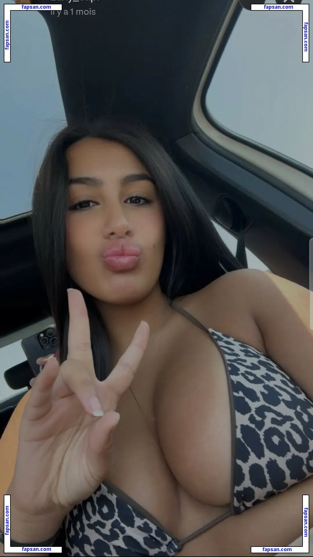 Luxy_Capi голая фото #0026 с Онлифанс