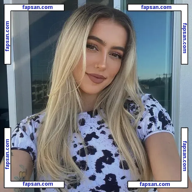 Lycia Faith nude photo #0016 from OnlyFans