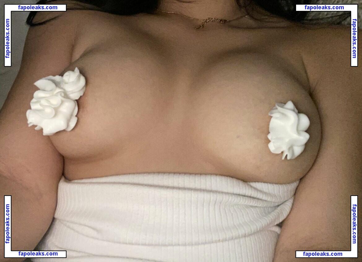 Lydaxxx / lydamxiong / lydasongg nude photo #0004 from OnlyFans