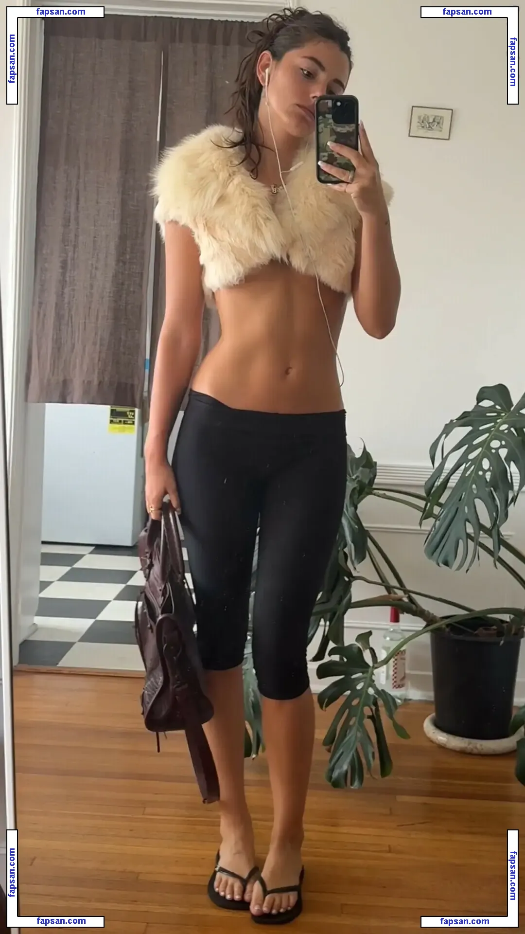 Lydia Campanelli nude photo #0172 from OnlyFans