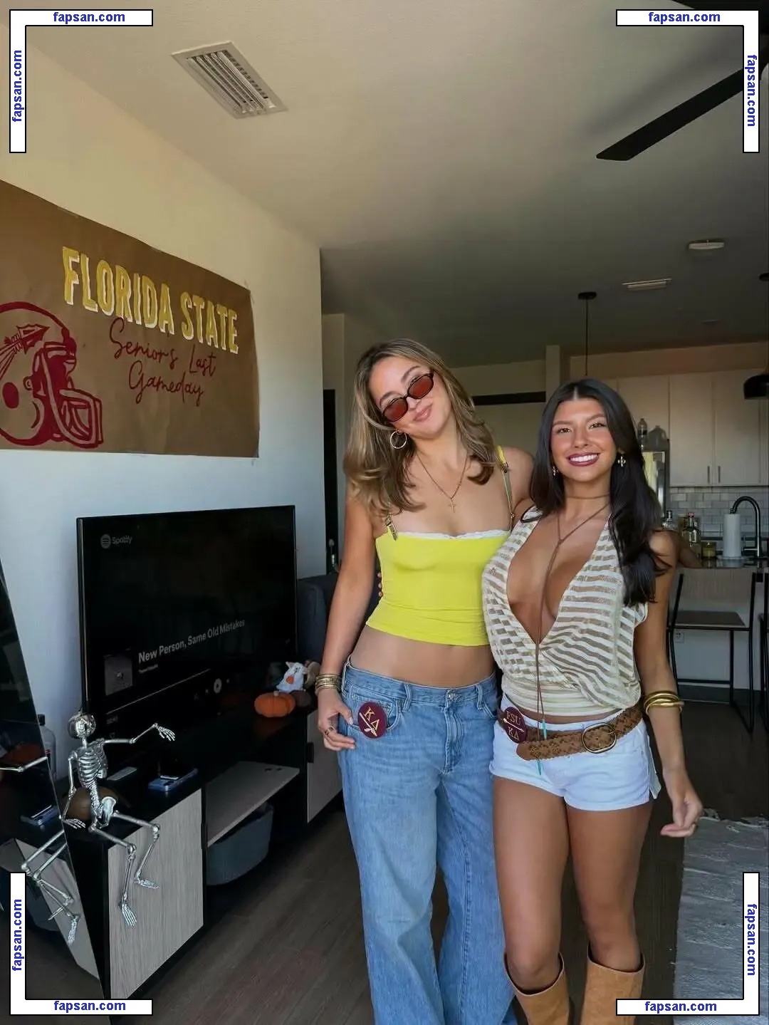 Lydia Lowry голая фото #0024 с Онлифанс