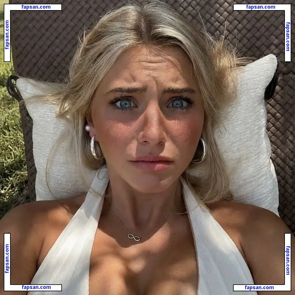 lydiaaweber голая фото #0003 с Онлифанс