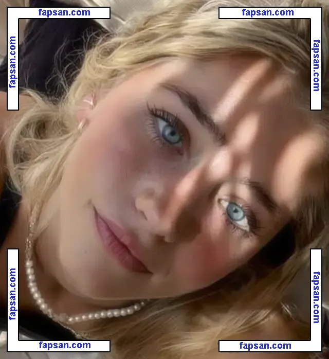 lydiaaweber голая фото #0021 с Онлифанс