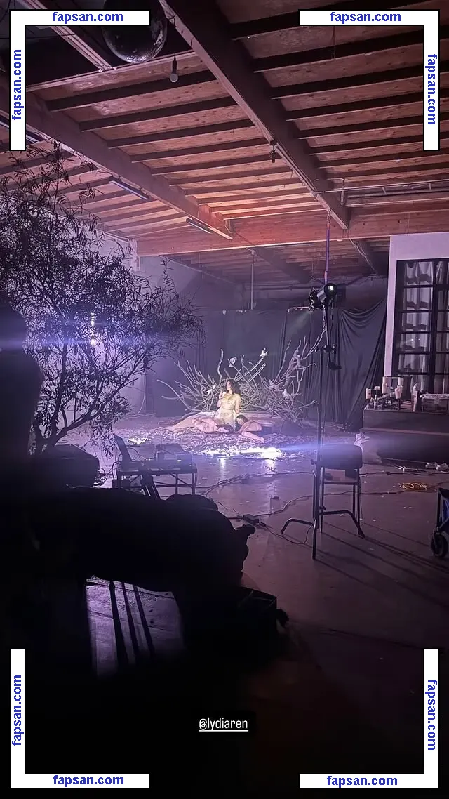 Lydiaren nude photo #0053 from OnlyFans