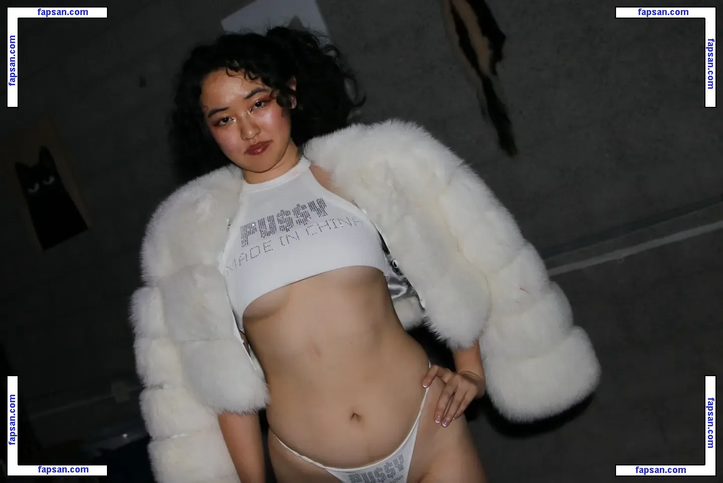 Lydiaren голая фото #0058 с Онлифанс