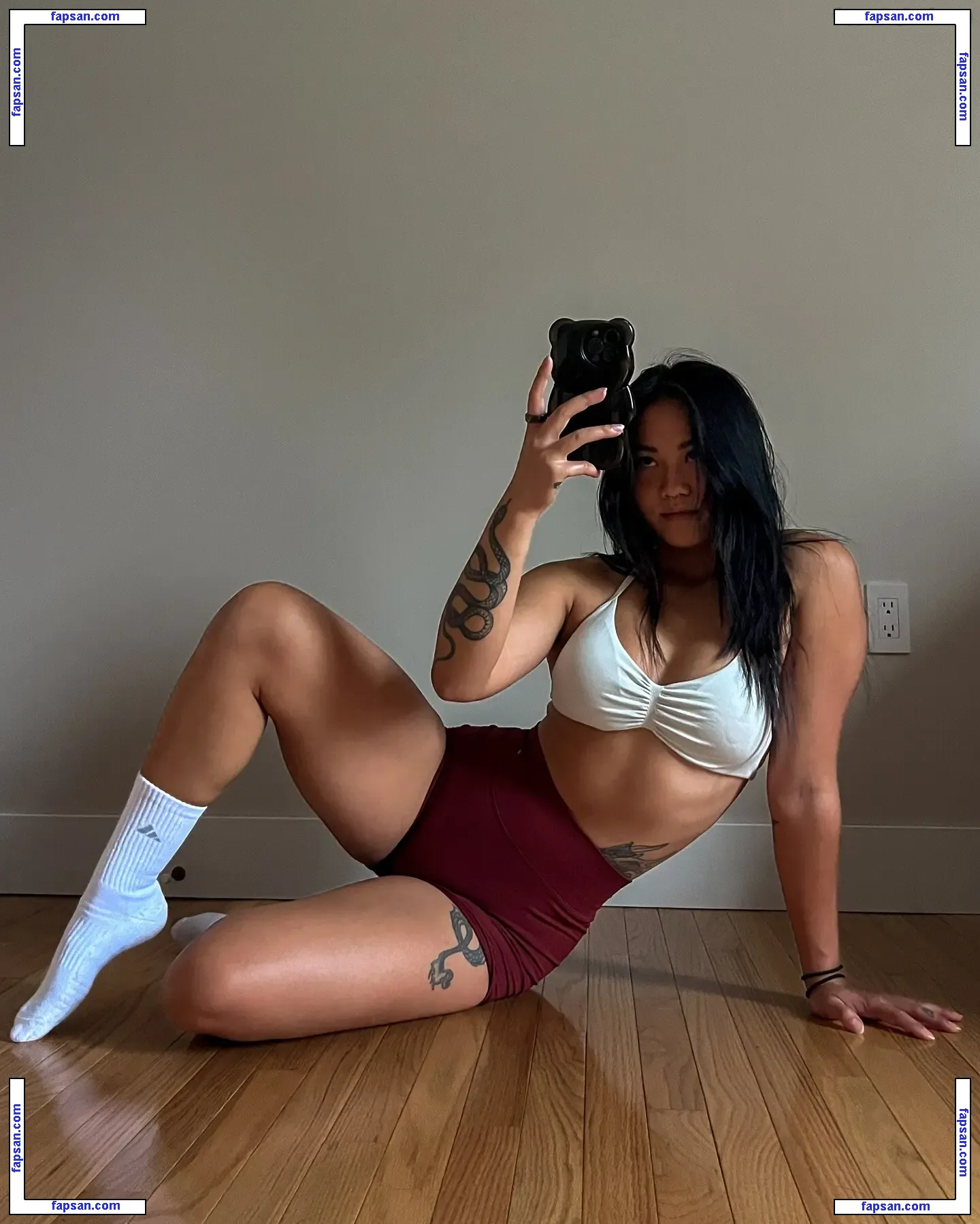Lyla.fit nude photo #0033 from OnlyFans