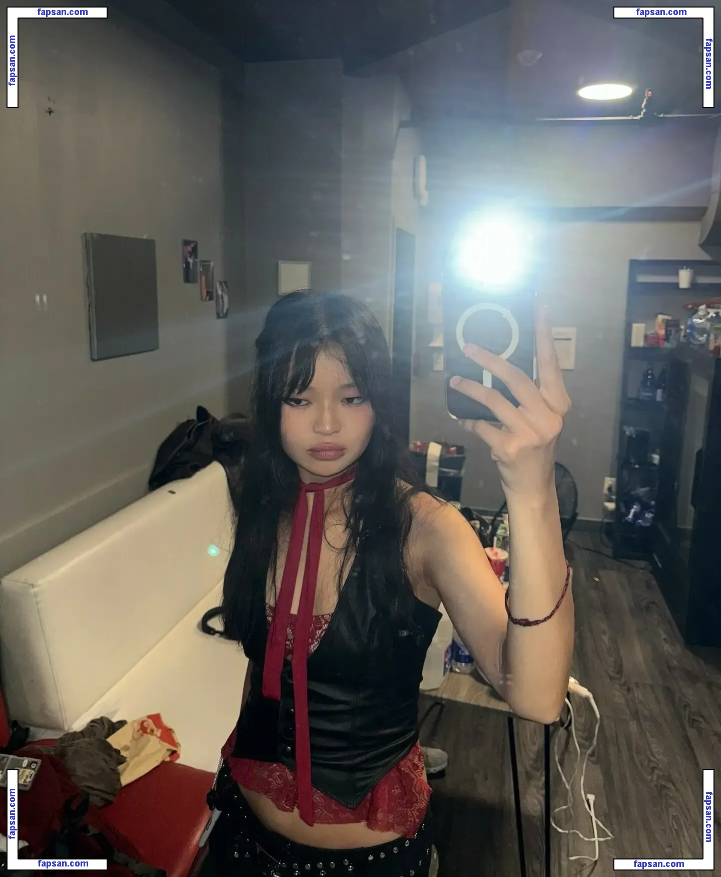 Lyn Lapid nude photo #0009 from OnlyFans