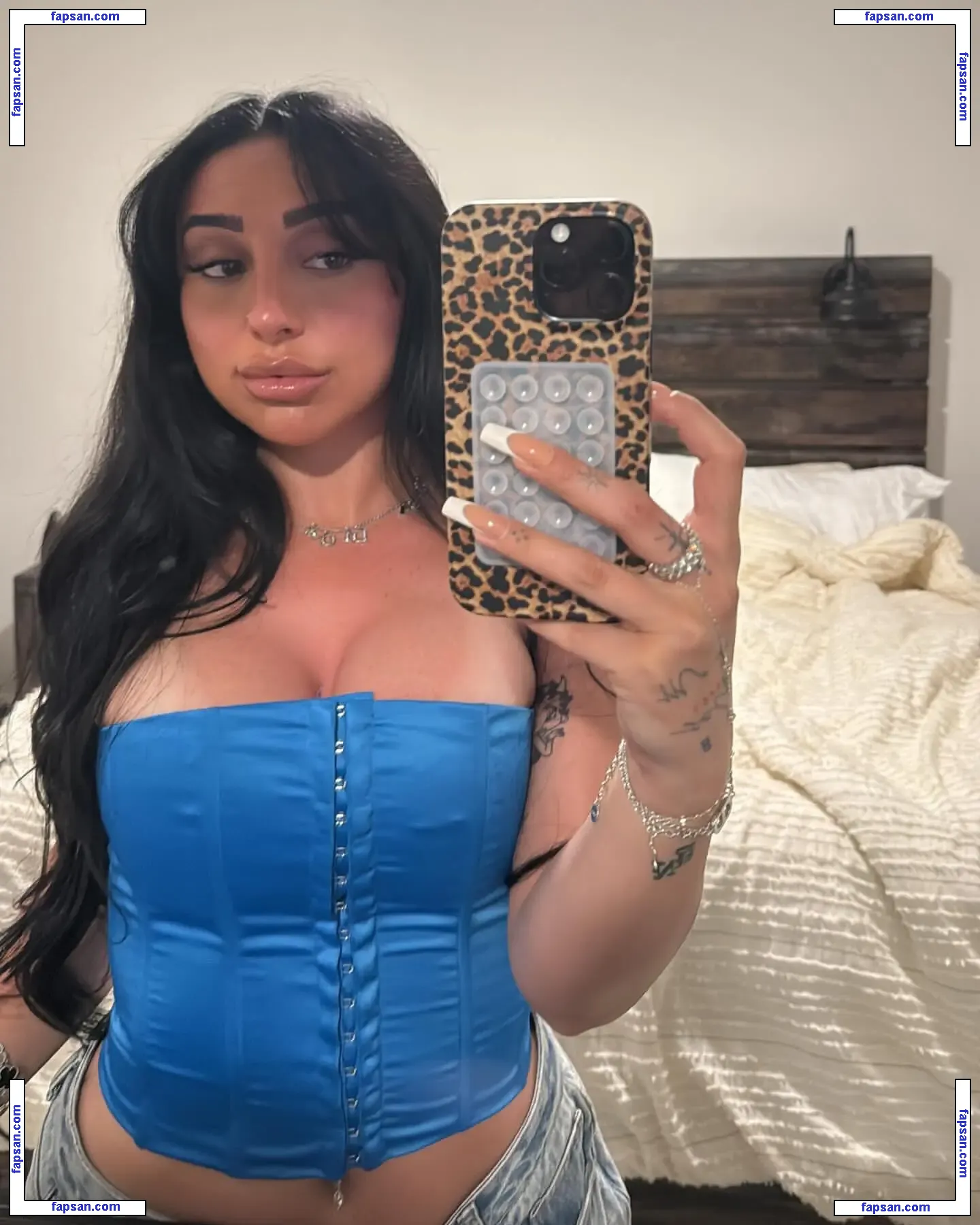 Lynda D'Alessandro nude photo #0004 from OnlyFans