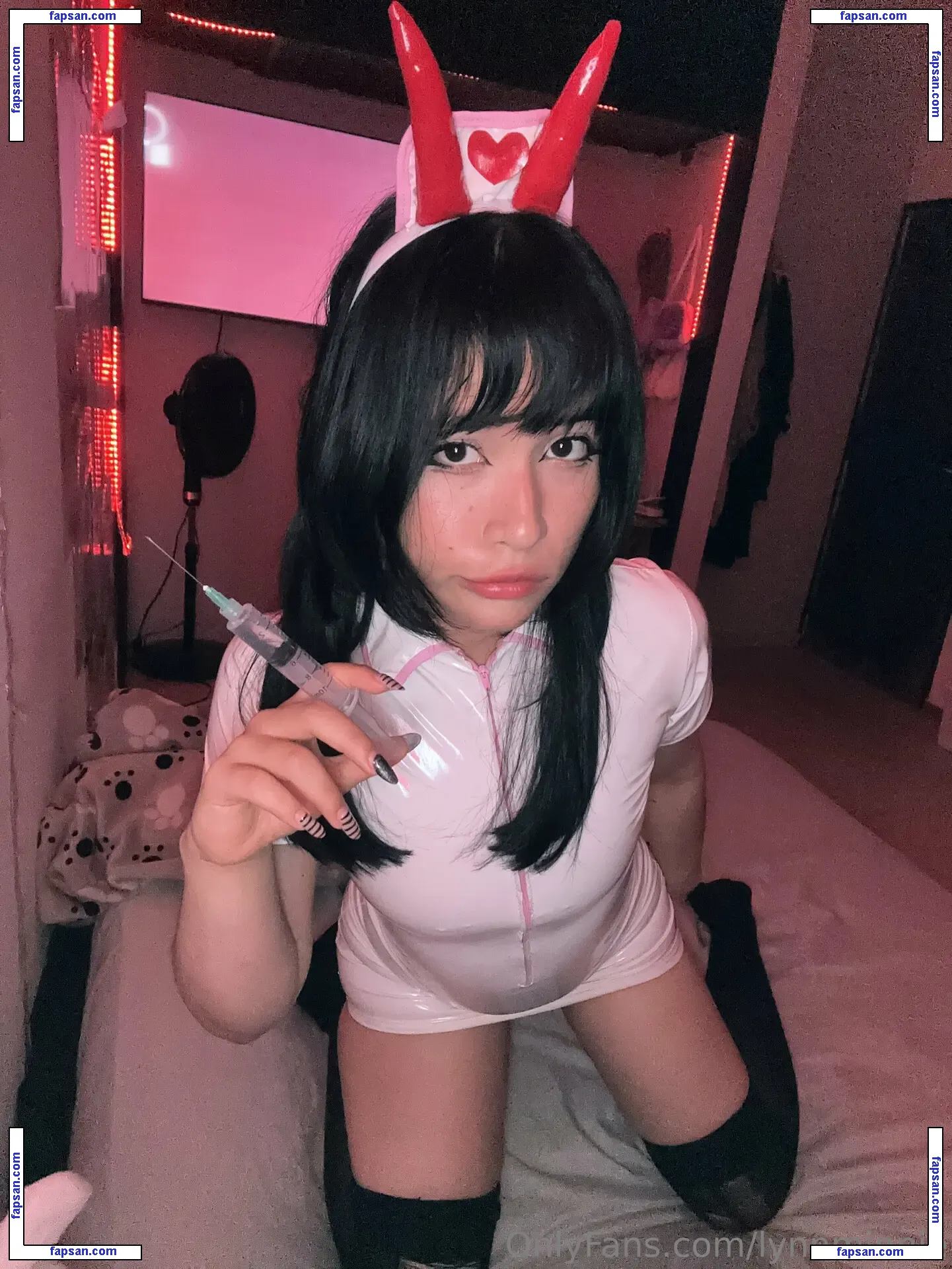 lynnminnie nude photo #0021 from OnlyFans