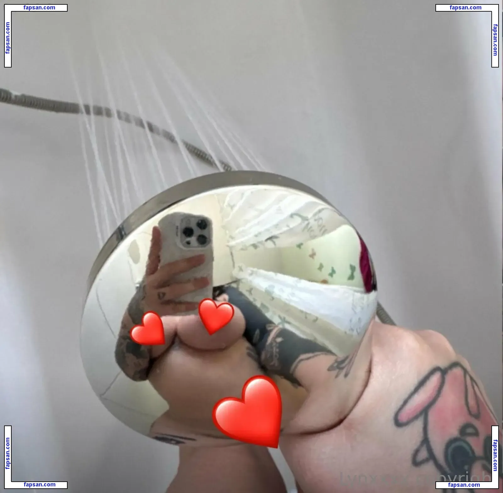 lynxxx2000 nude photo #0035 from OnlyFans