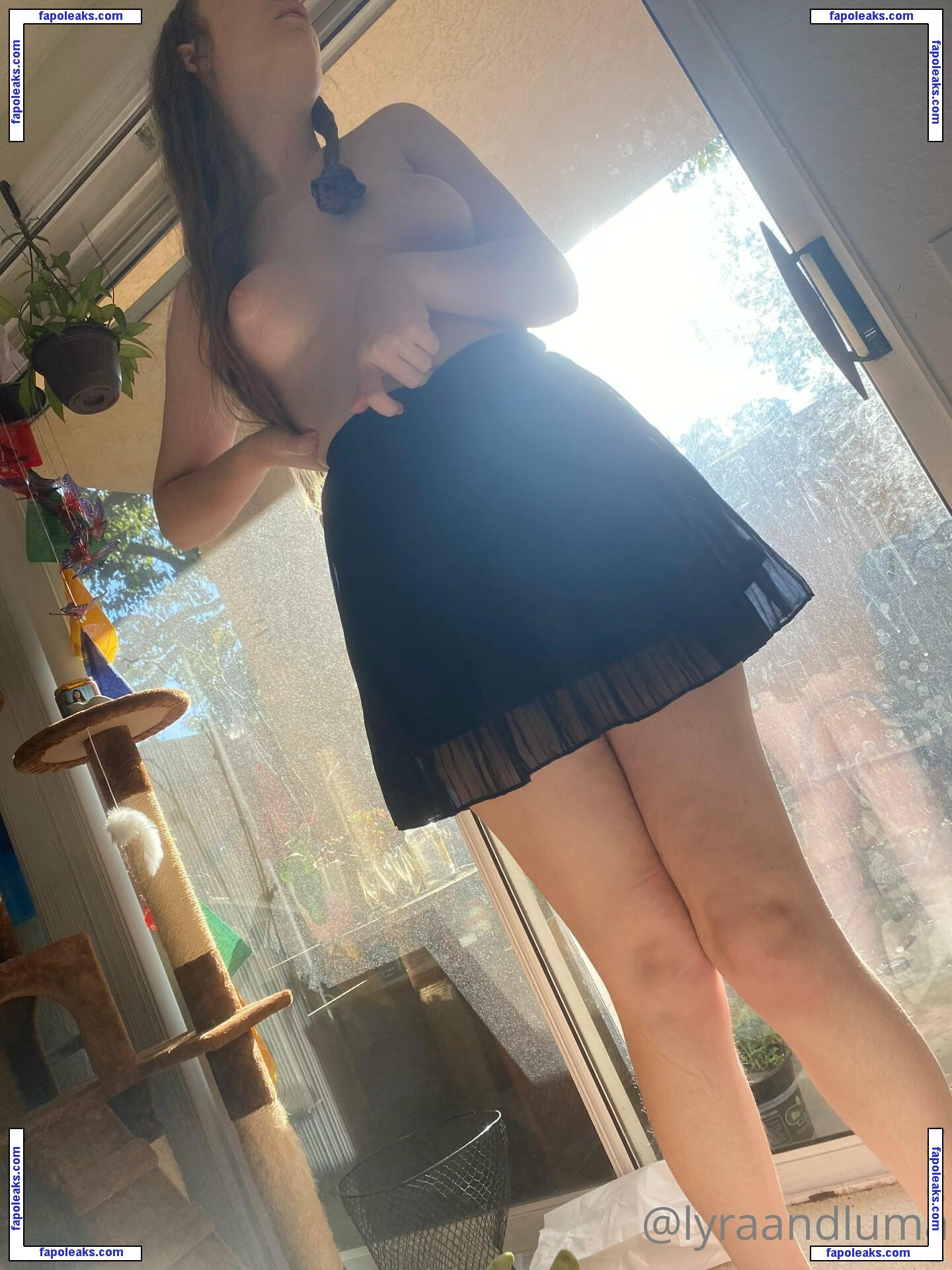 lyraandluma / life.of.lyraandluna nude photo #0010 from OnlyFans