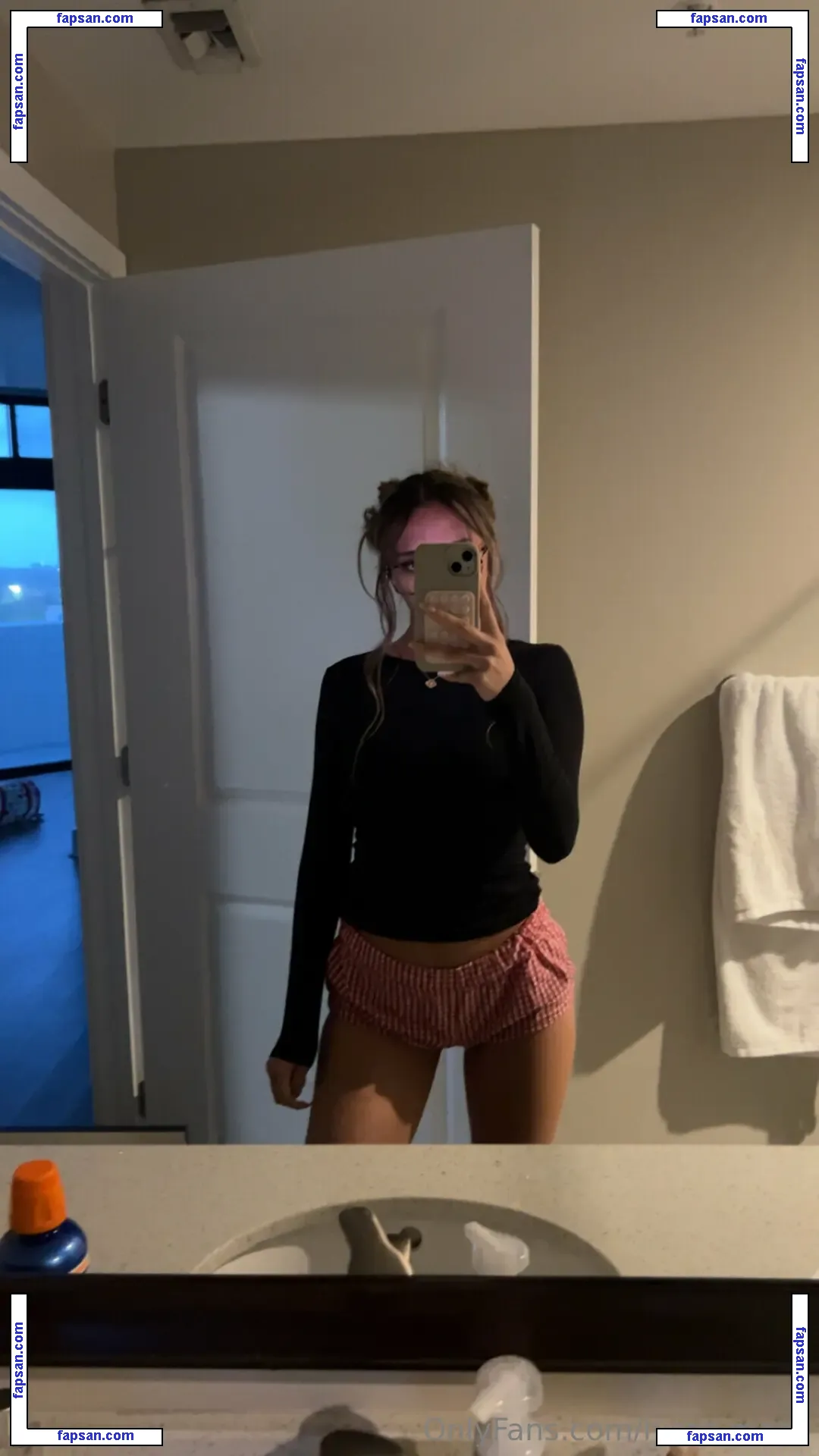 lyssa.maes nude photo #0001 from OnlyFans