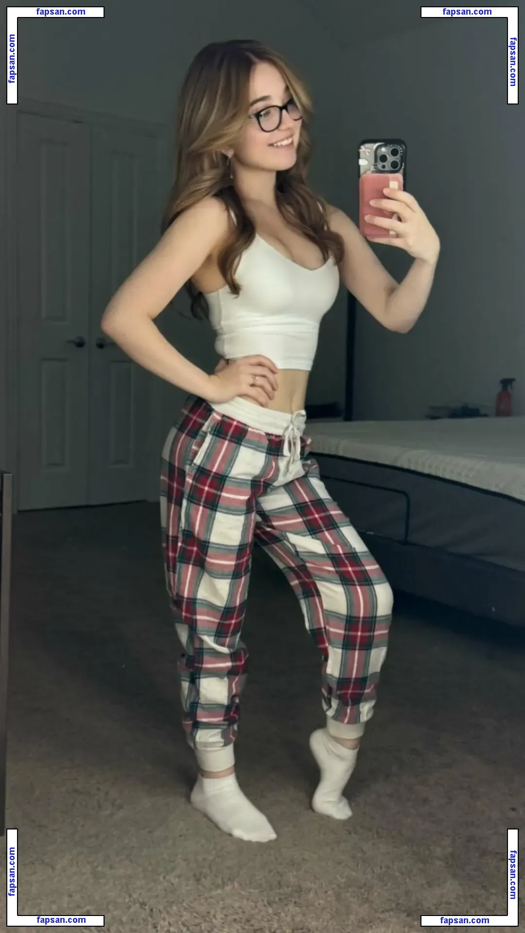 Lyssaurora голая фото #0308 с Онлифанс