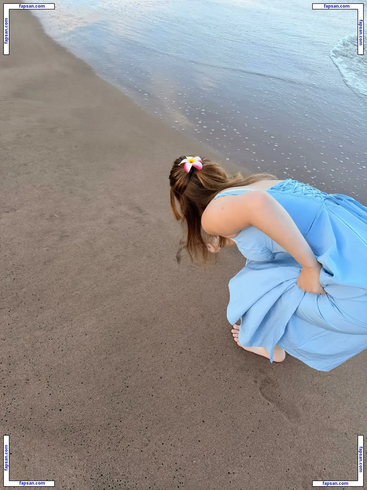 Lyssaurora голая фото #0321 с Онлифанс