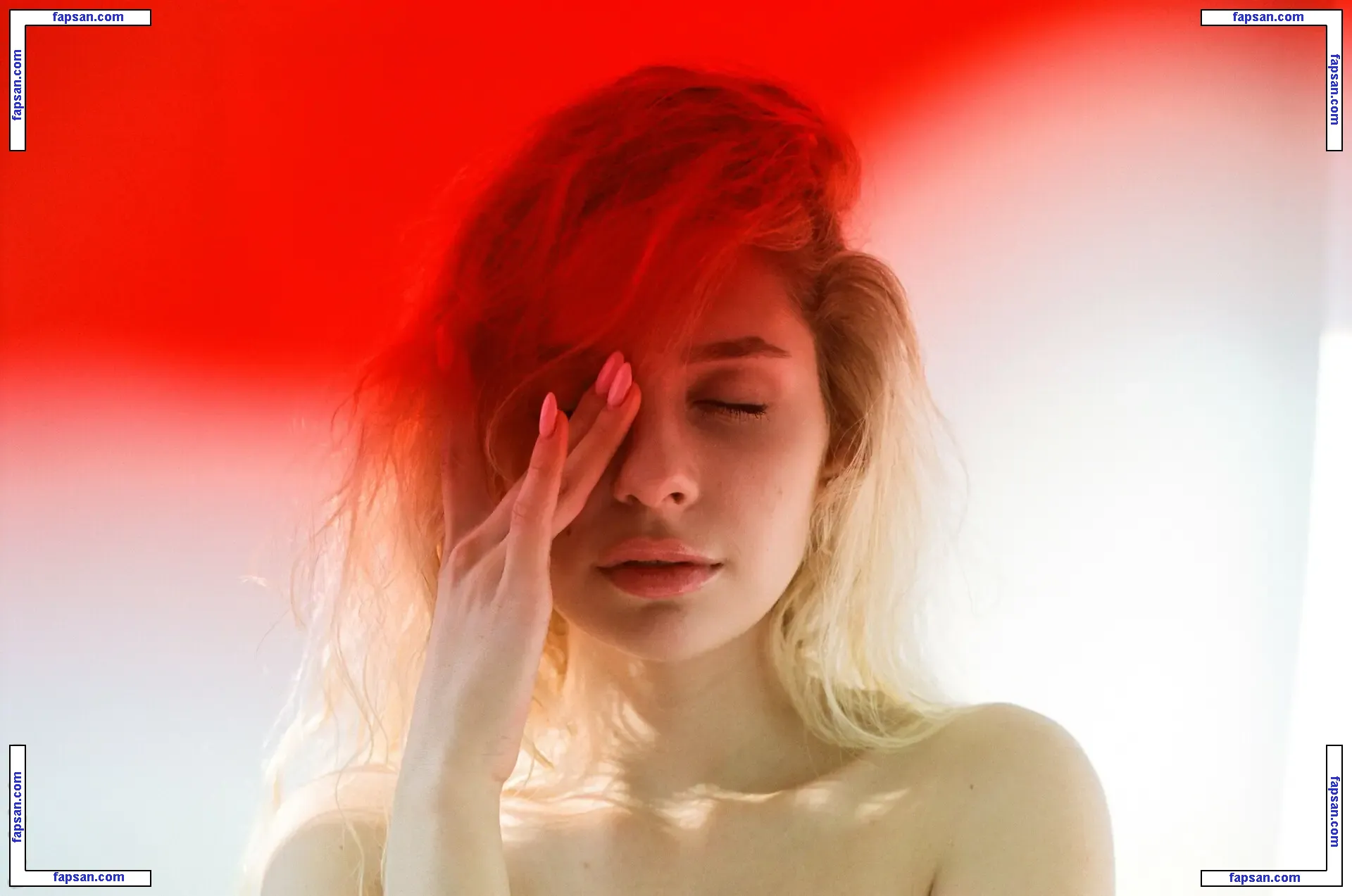 lyubovvomne голая фото #0930 с Онлифанс