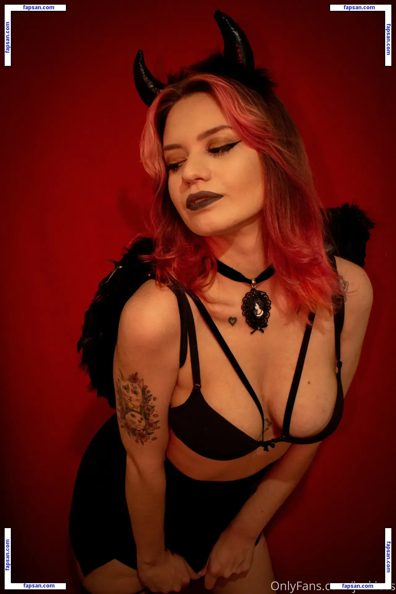 lyumi nude photo #0001 from OnlyFans