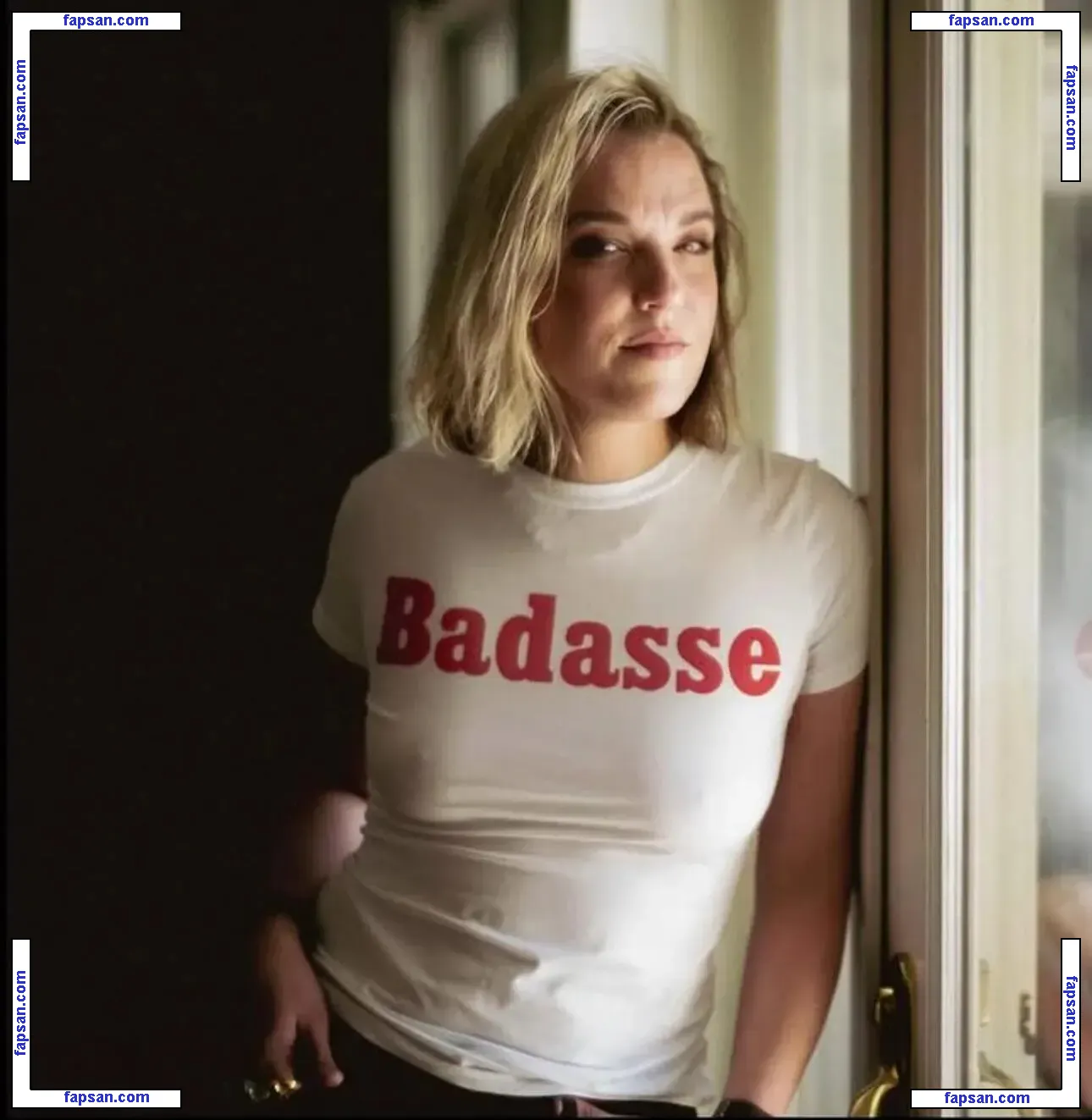 Lzzy Hale голая фото #0025 с Онлифанс