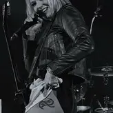 Lzzy Hale голая #0005